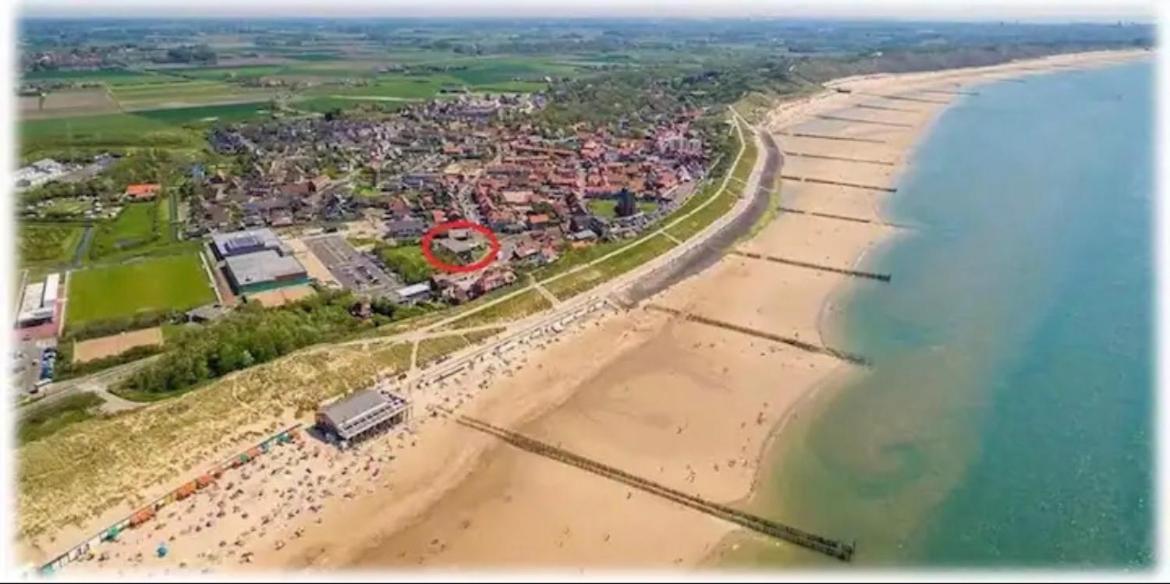 Vakantiehuisje Zoutelande Buitenkant foto